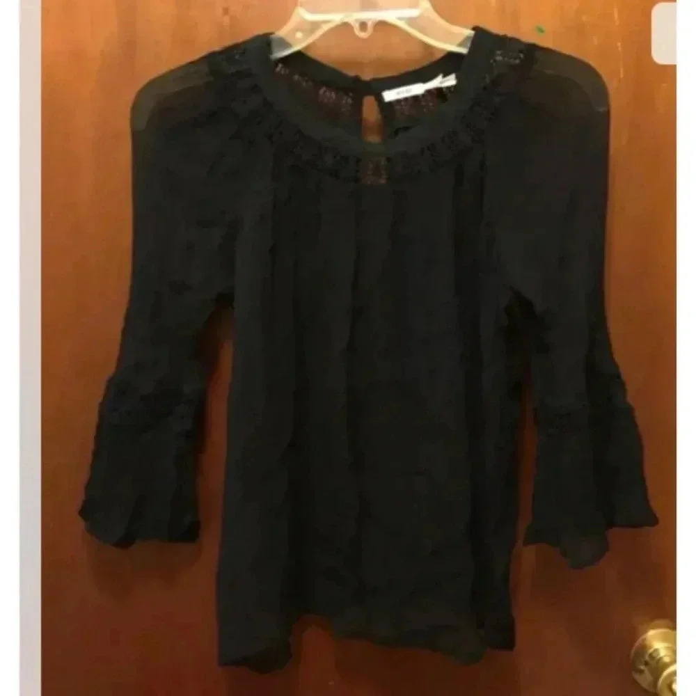 Woman KIMCHI BLUE Black Sheer Open Back 3/4 Sleeve Shirt Top Sz Small EUC